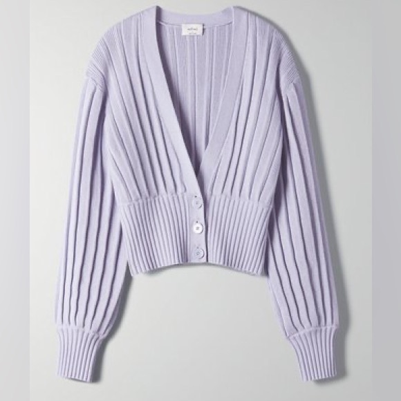 Aritzia Wilfred Plunge Front Cardigan in Lilac - Picture 3 of 13